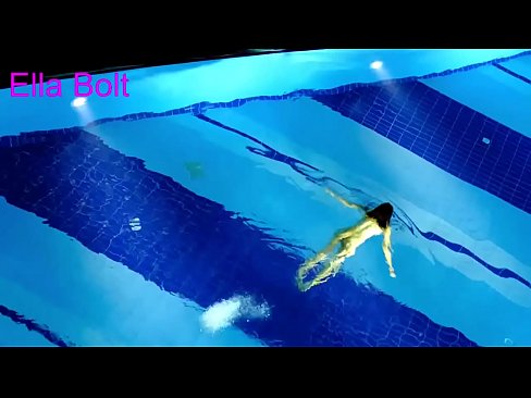 ❤️ หยุดดูไม่ได้เลย หนุ่มผมบลอนด์โดนจับได้ว่ายเปลือยกายอยู่ใน ELLA BOLT resort pool แค่โป๊ ที่เรา th.porn-mate.ru ☑